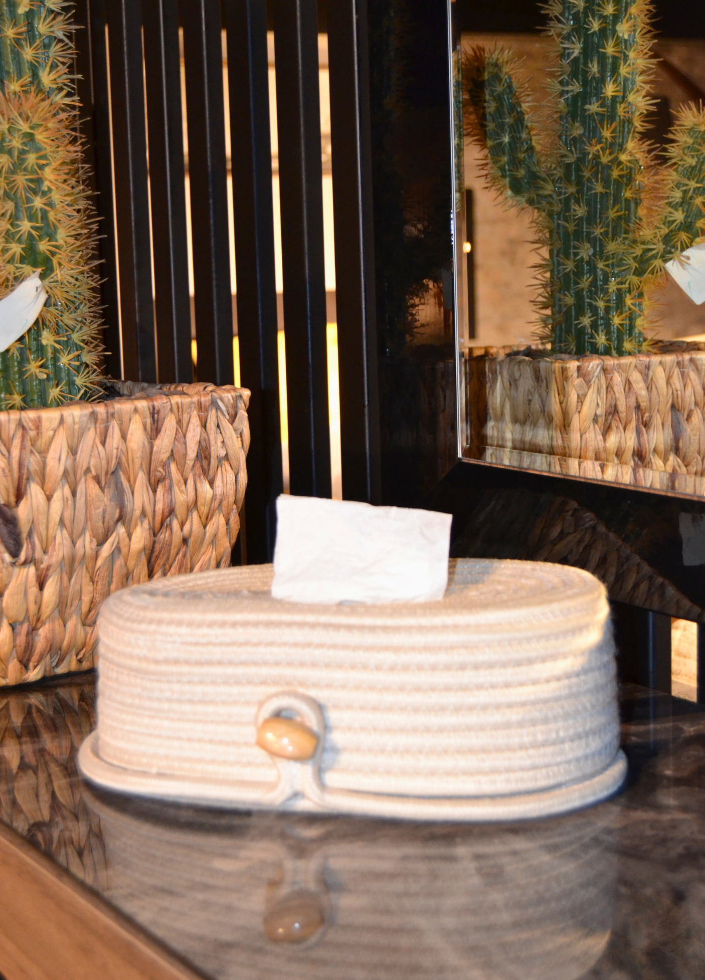 Oval Design Minimalist Napkin Holder