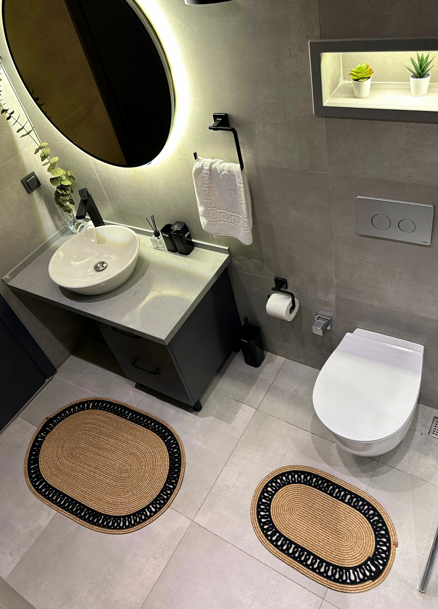 2-Piece Bathroom Mat Set