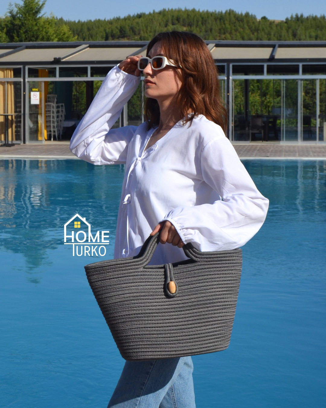 Jute Decorative Zippered Bag