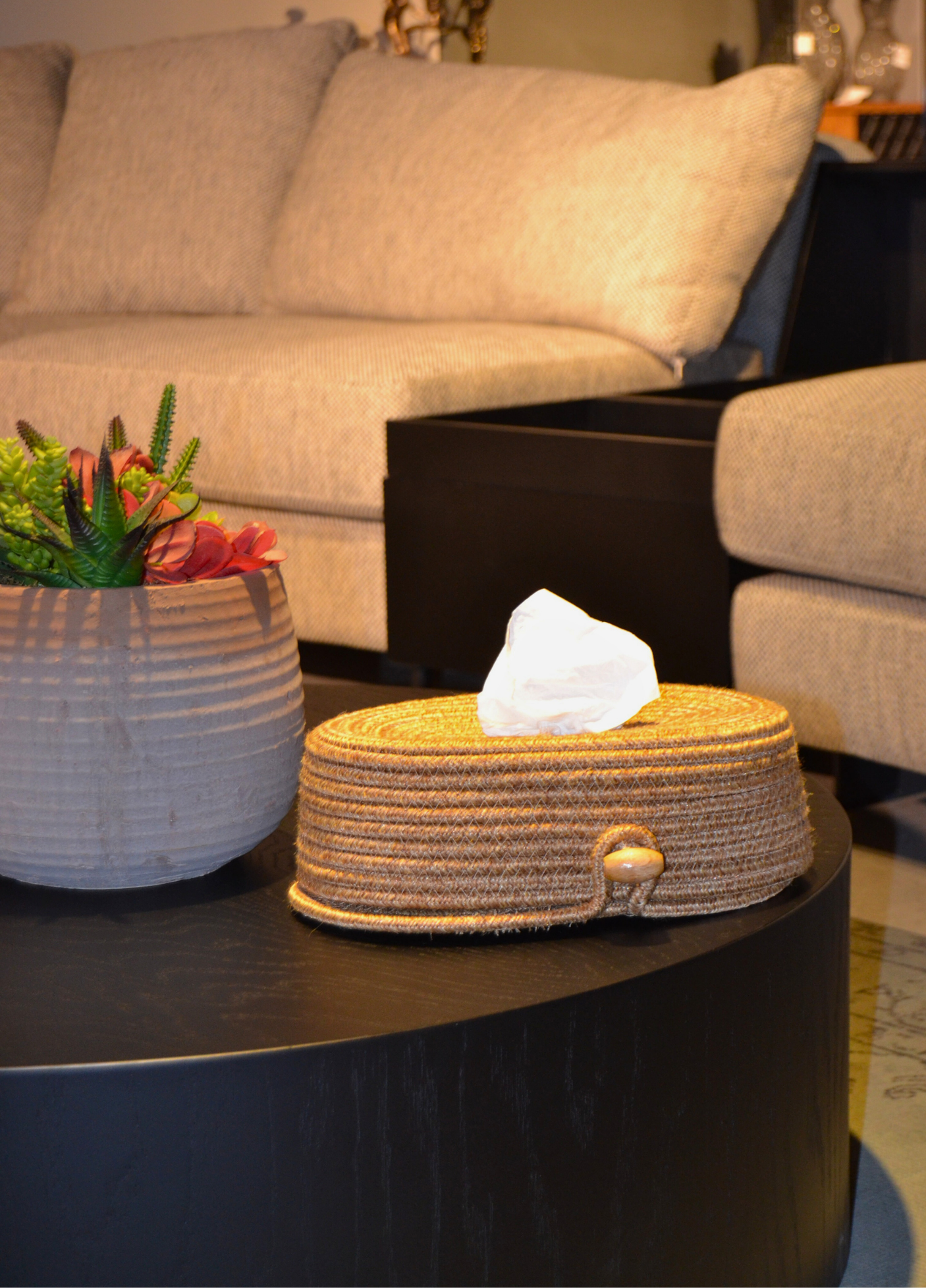 Oval Design Minimalist Napkin Holder