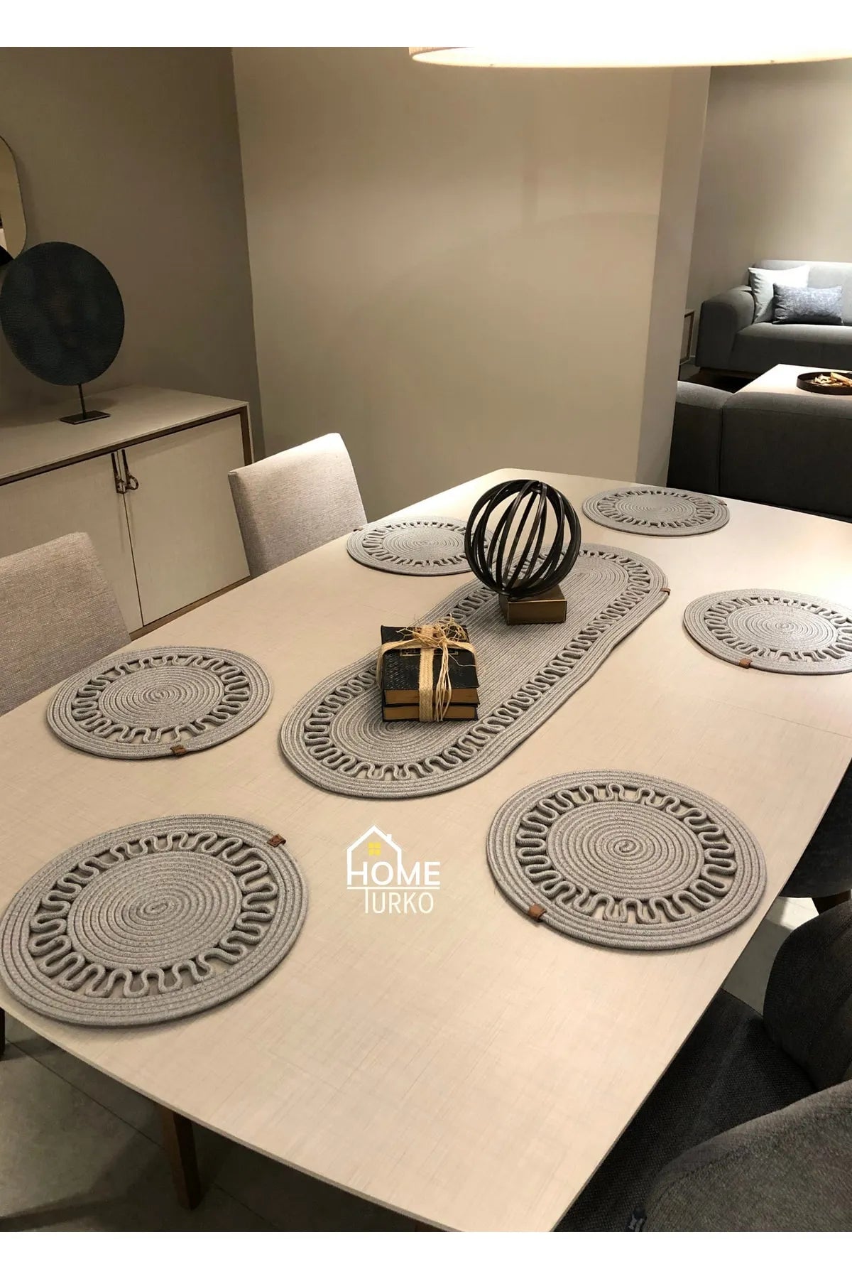 Supla & Runner Dining Table Presentation Set