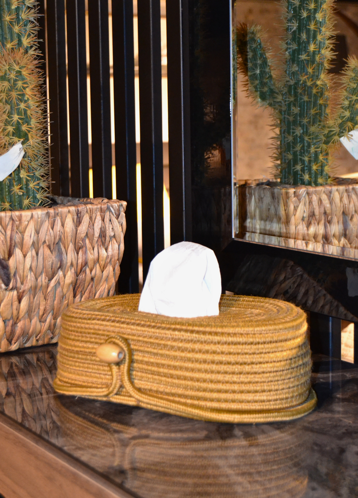 Oval Design Minimalist Napkin Holder