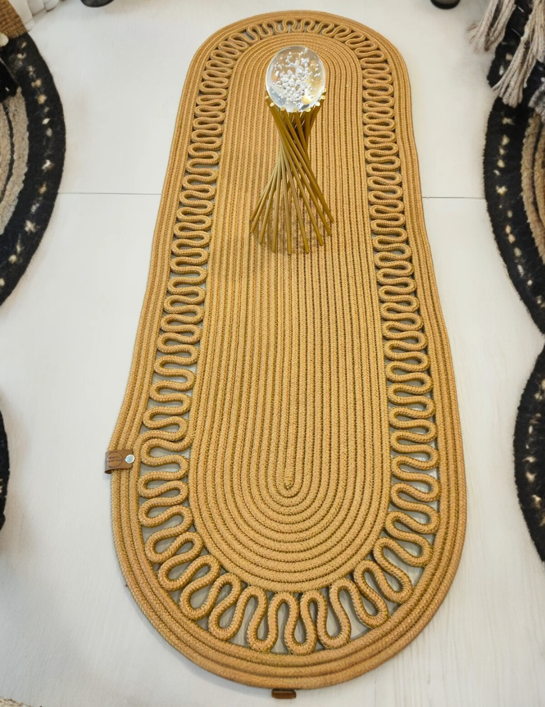 El Örgüsü Jüt Runner Oval Şerit Desenli Masa Sehpa Unite Üstü Dekoratif Örtü (30 X 70 CM)