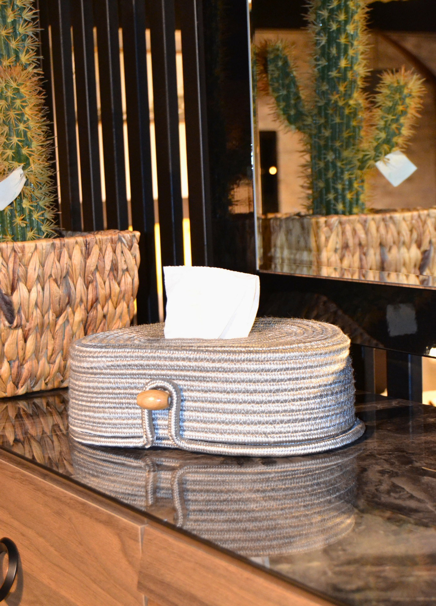 Oval Design Minimalist Napkin Holder