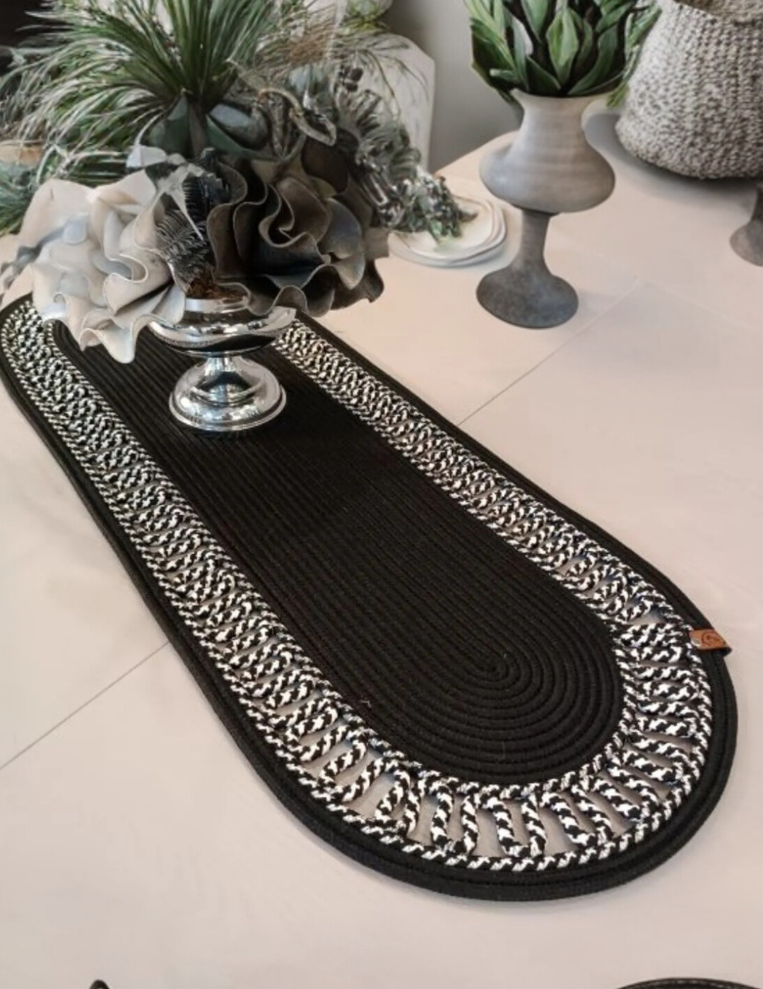 El Örgüsü Jüt Runner Oval Şerit Desenli Masa Sehpa Unite Üstü Dekoratif Örtü (30 X 70 CM)