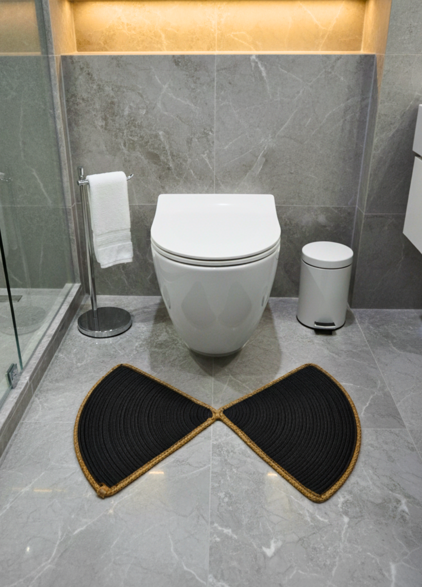 NatureLuxe Jute Toilet Seat Mat