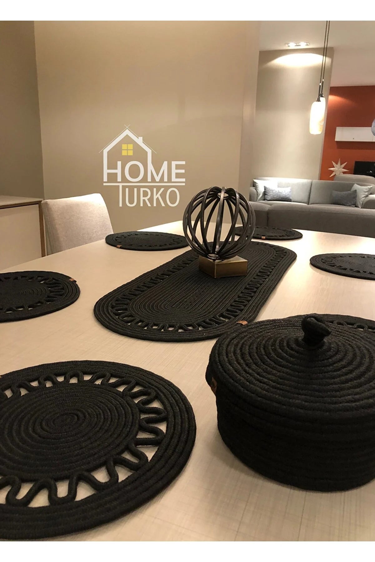 Supla & Runner Dining Table Presentation Set