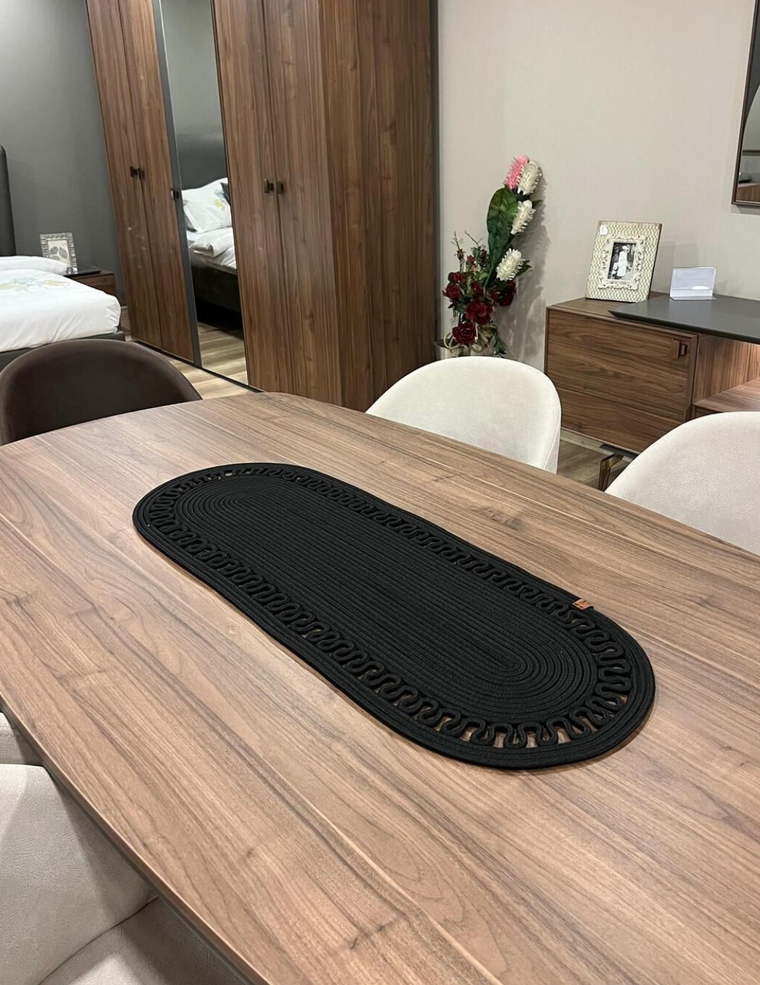 El Örgüsü Jüt Runner Oval Şerit Desenli Masa Sehpa Unite Üstü Dekoratif Örtü (30 X 70 CM)