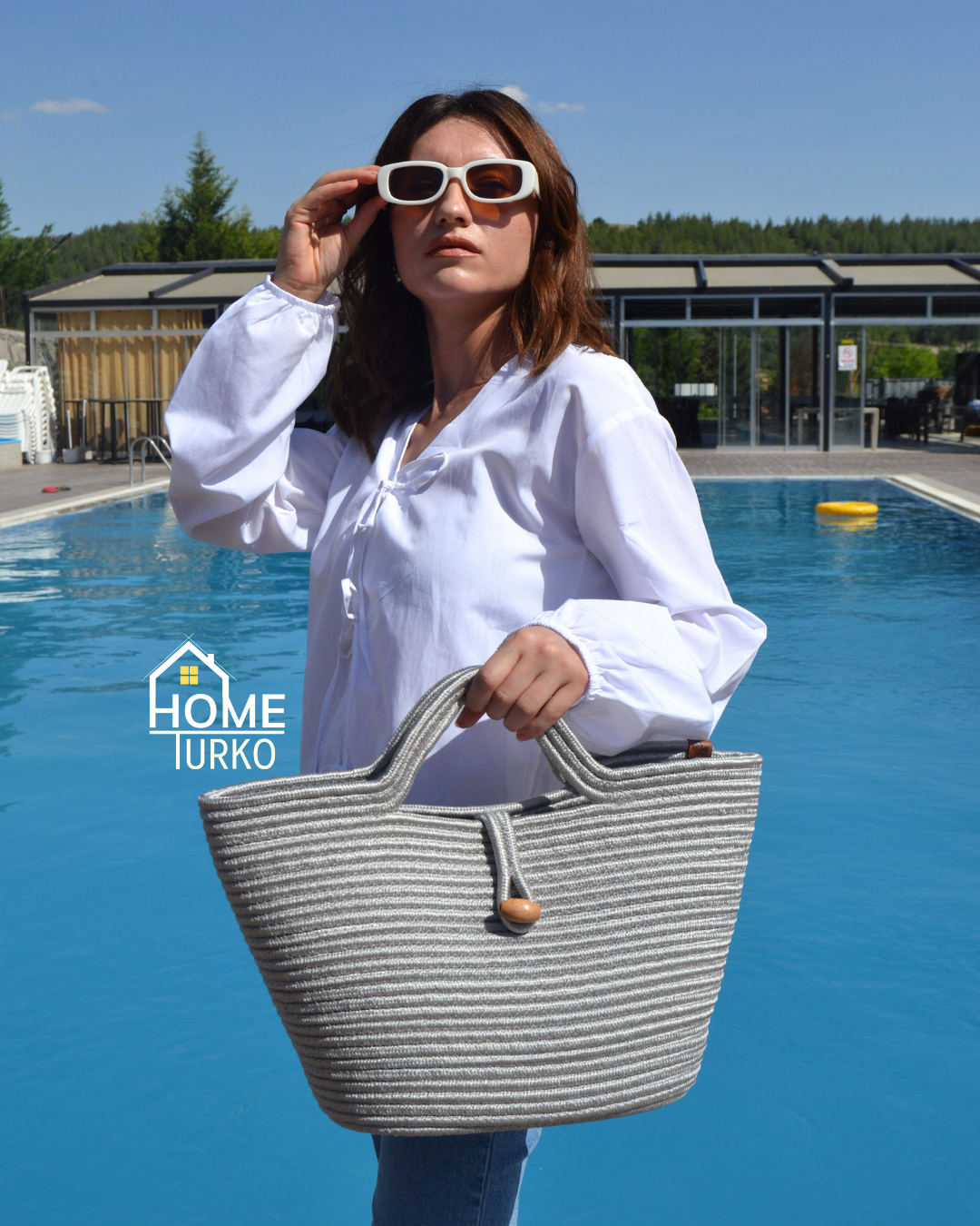 Jute Decorative Zippered Bag