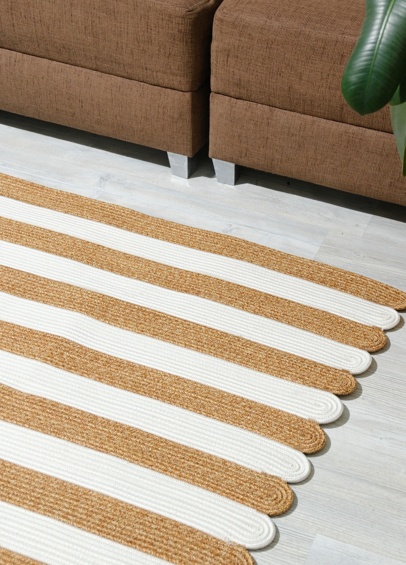 Serenova Jüt El Dokuması Kilim Halı