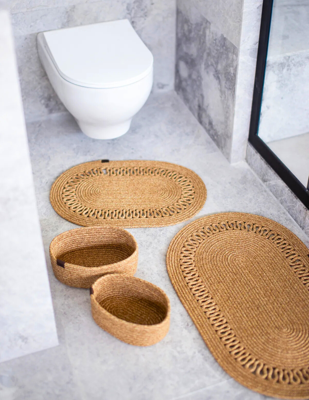 4-Piece Bohemian Bathroom Mat Set with Basket