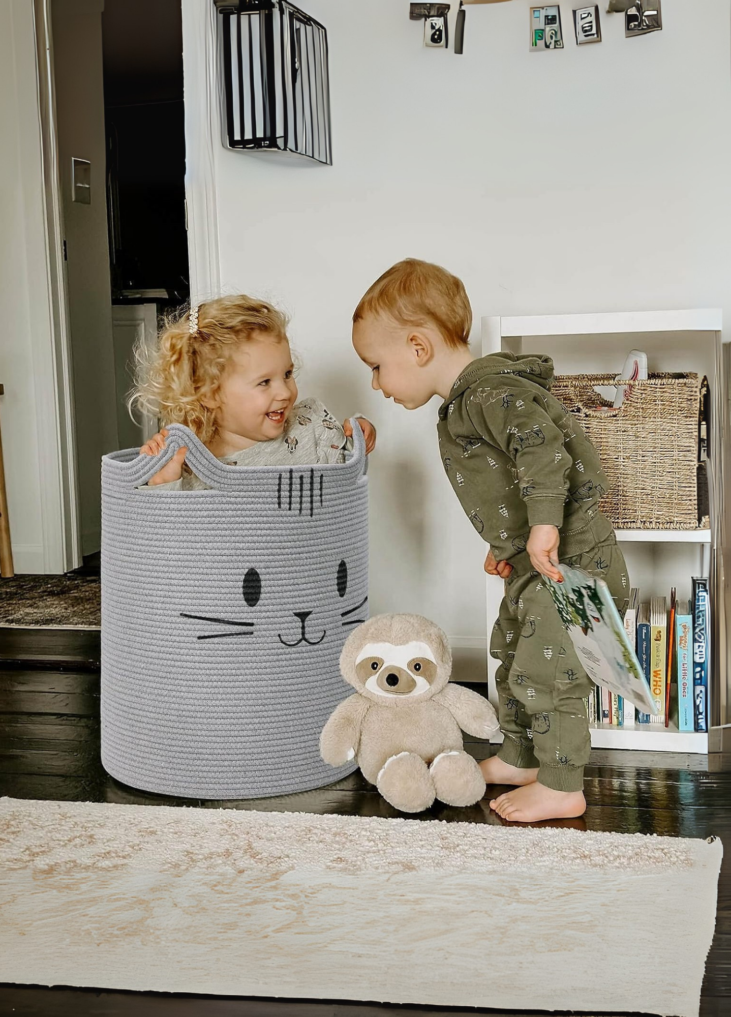 Sevimli Kedi Desenli Çocuk Odası Sepeti