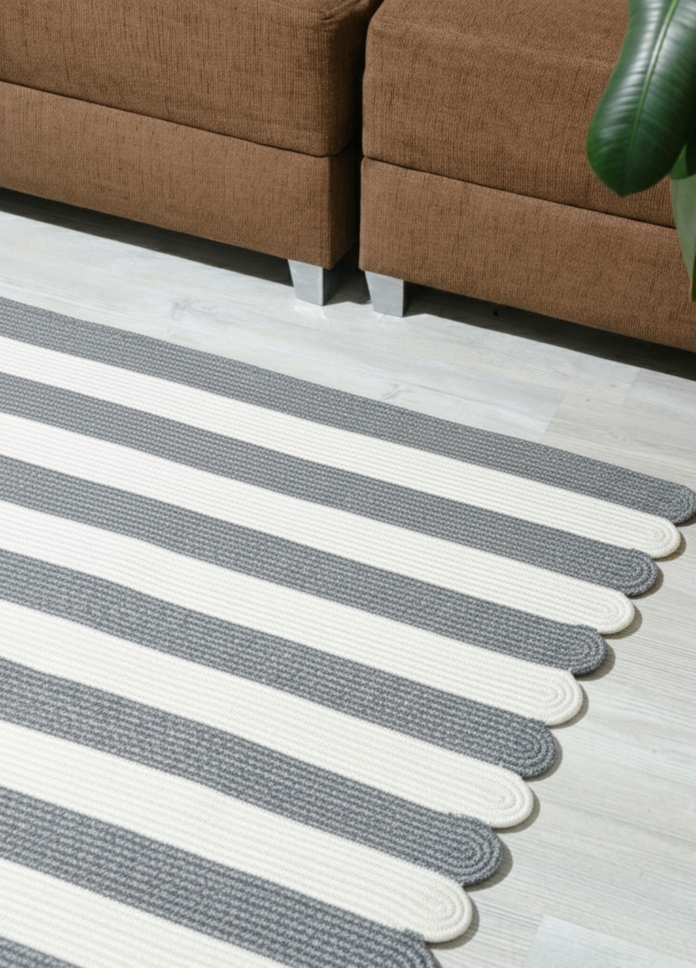 Serenova Jüt El Dokuması Kilim Halı
